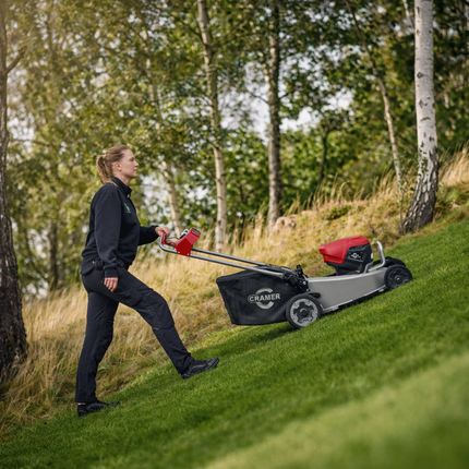 Plænklipper - Selvkørende - Dobbelt batteriport